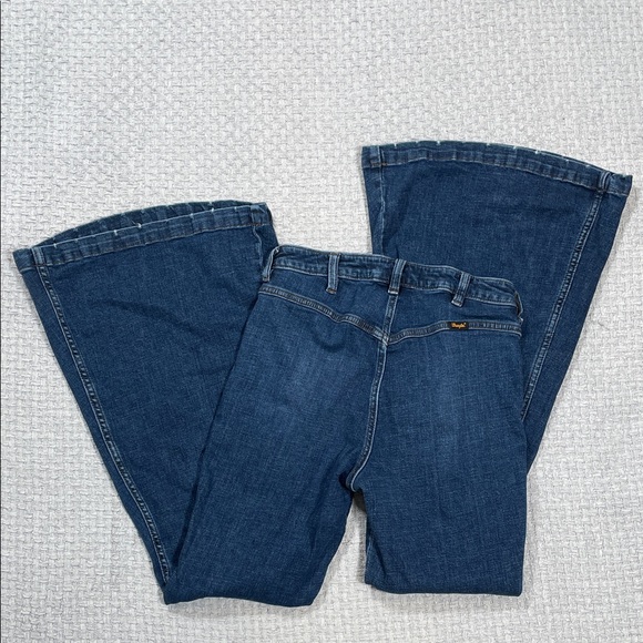 Wrangler Retro High Rise trumpet Flare Jeans  Western Cowgirl Bareback 29x34 - Picture 2 of 16